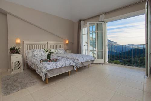 Ένα ή περισσότερα κρεβάτια σε δωμάτιο στο La Posada Romana Gaucin