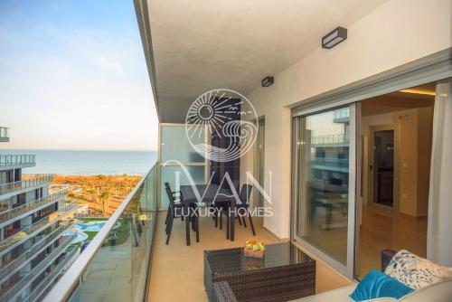 Casa SaraMaria Ivan Luxury Homes 7ªPlta Norte 1ªLínea