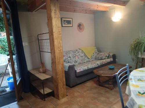 Χώρος καθιστικού στο Appartement charmant au Luc avec piscine partagée, 42 m²