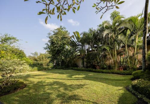 Villa Air Terjun Bucuanにある庭