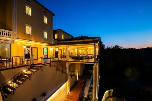 Μπαλκόνι ή βεράντα στο Albergo Canè