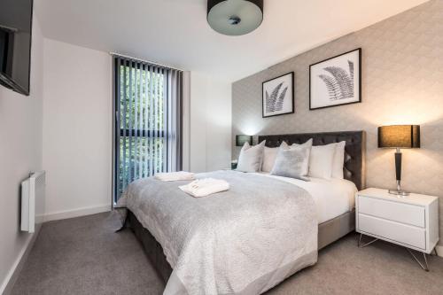 Postel nebo postele na pokoji v ubytování Chavasse Cove Sleeping 6 Guests With Parking