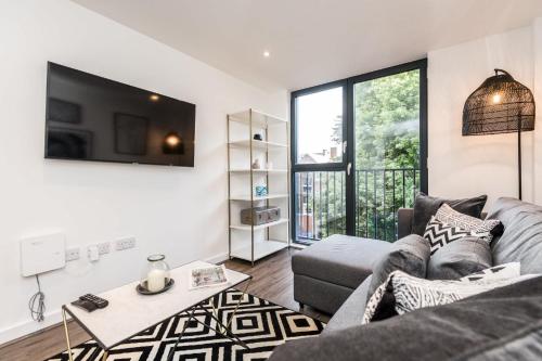 Central Liverpool Apartment, Sleeps 6 with Parking photo 19