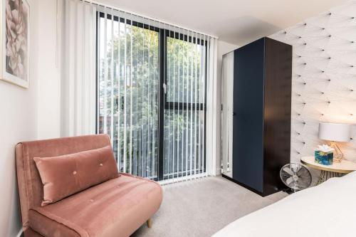 Central Liverpool Apartment, Sleeps 6 with Parking photo 23