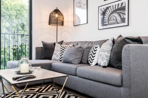 Central Liverpool Apartment, Sleeps 6 with Parking photo 27