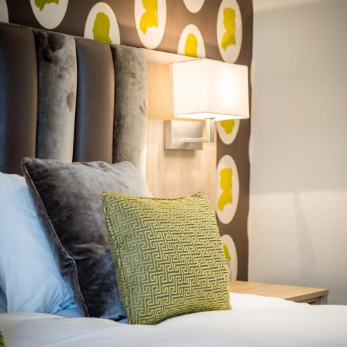 Katil atau katil-katil dalam bilik di The Nottinghamshire Hotel & Golf Club