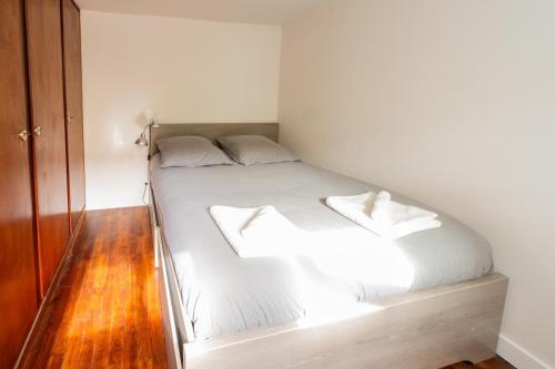 Photo de la galerie de l'établissement Maison 4 chambres et jardin - 5 minutes gare, à Rennes