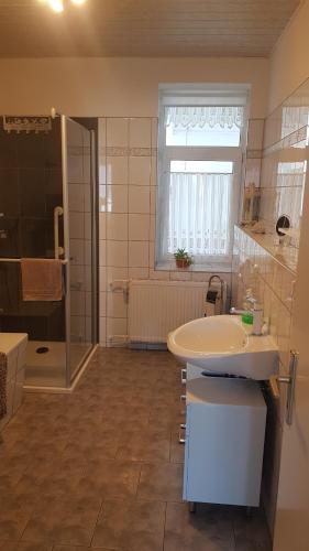 Koupelna v ubytování Ferienhaus Renate 7