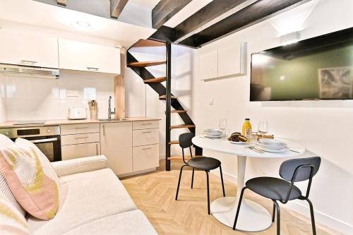 Maisonette 5 minutes from Paris - Levallois - II