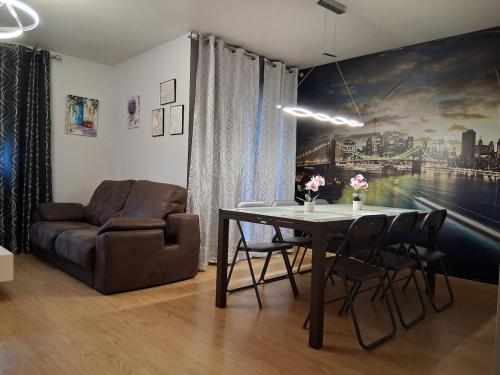 Posezení v ubytování Duplex con garaje en Pielagos C27A01
