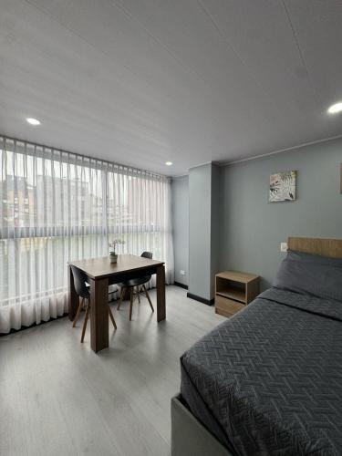 Postel nebo postele na pokoji v ubytování Hostelfc Loft 60