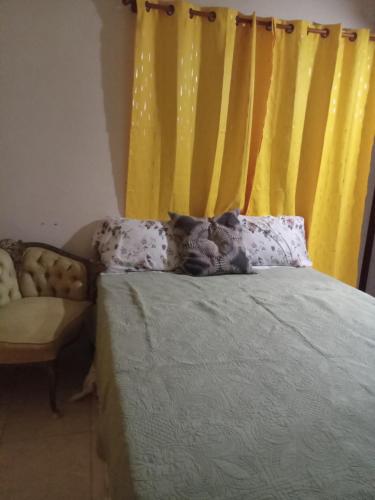 Un pat sau paturi într-o cameră la Chenell#3