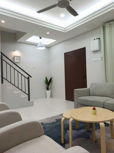 Ruang duduk di Homestay D'Merlimau Serkam