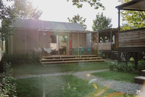 Κήπος έξω από το MAGNOLIA HOUSE by the RIVER BB
