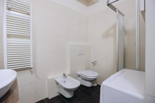 Ένα μπάνιο στο SG Family - Sunset Home