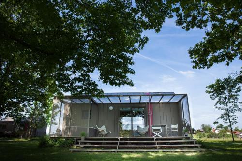 MAGNOLIA HOUSE by the RIVER BB