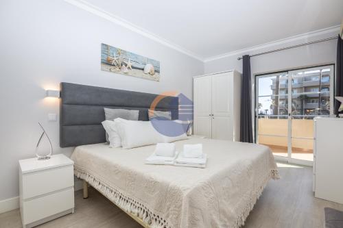 Apartamentos V Plaza Beach Alvor