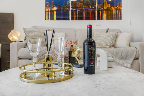 Exclusive Studio with City Views in Downtown Miami photo 5