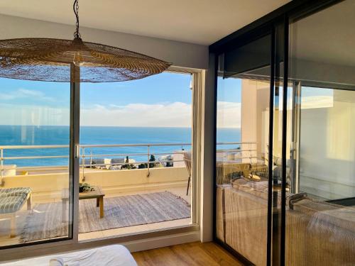 Azur 2 vue sublime clim, parking, terrasse, Wifi