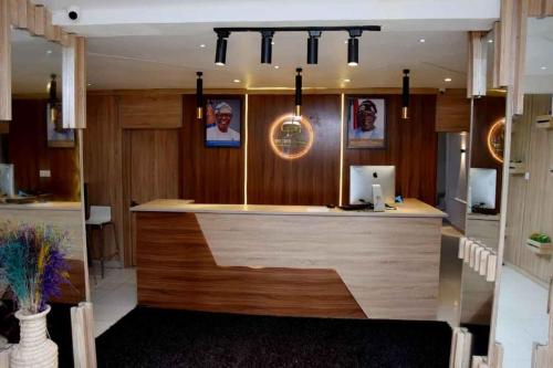 Fotografie z fotogalerie ubytování Hotel Padelia & apartment v destinaci Ejigbo
