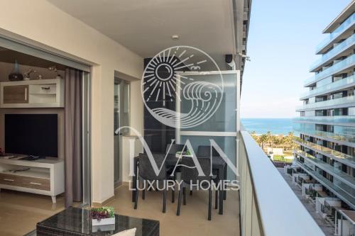 Casa Adrian Ivan Luxury Homes 5ªPlta Sur 1ªLínea