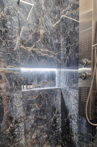 New Luxury Suite, Hilton area,Central,Ventiri Suite 7