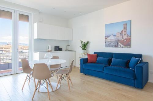 Top Floor Apartment with Elevator - Fantastic View