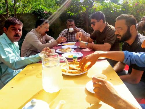 Comida en el campamento o alrededores