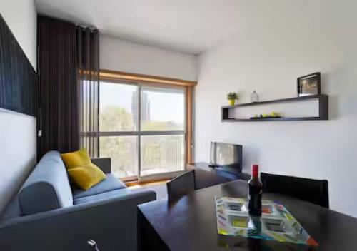 Trindade 99 - Porto Downtown Apartment