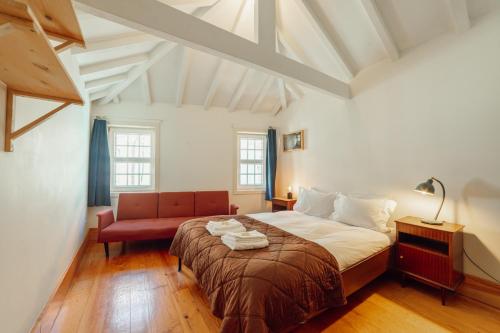 Historical Duplex by Hosty
