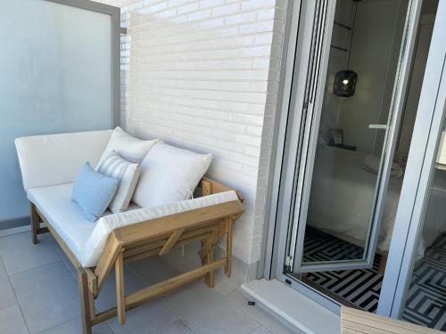 Mellow Mar by Ginkgo Marbella