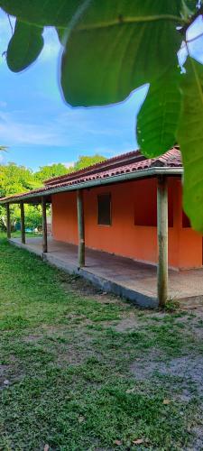 Το κτήριο όπου στεγάζεται  η παραθεριστική κατοικία