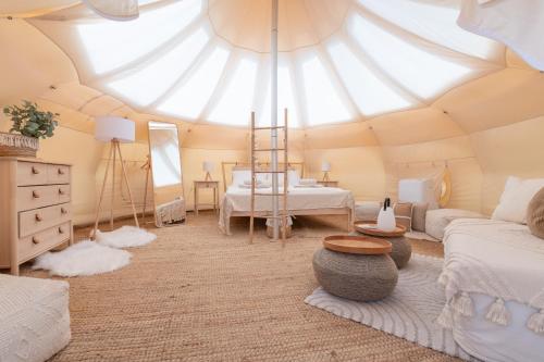 VILLA OSTUNI ONE mit Pool, Gästehaus & Glamping photo 2
