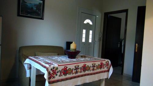 Gallery image of Apollon House near the beach in Ágios Matthaíos