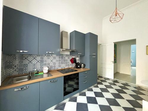 Quid Juris 28 - Santa Lucia