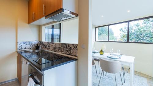 Douro River View 2BR Home by LovelyStay
