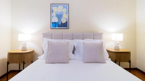 Douro River View 2BR Home by LovelyStay