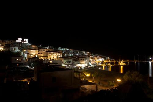 Fotografie z fotogalerie ubytování Krinos Suites Andros v destinaci Batsi