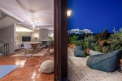 the Acropolis Noir Penthouse