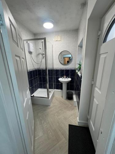 Anfield cosy stay photo 4
