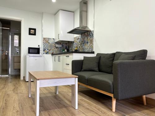 Kuchyň nebo kuchyňský kout v ubytování ANSA Beach Apartments - Why Not Málaga
