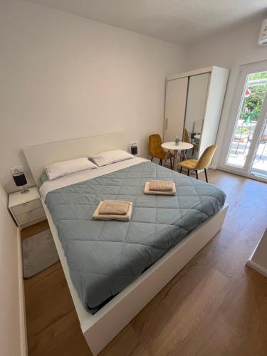 Green oasis for Two, 30 meters from sea