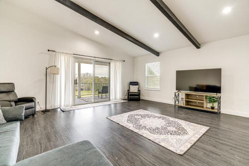Gallery image of Private Hot Tub and Golf Course Views Lakeway Gem in Lakeway