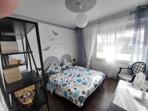 Posteľ alebo postele v izbe v ubytovaní La Bulle