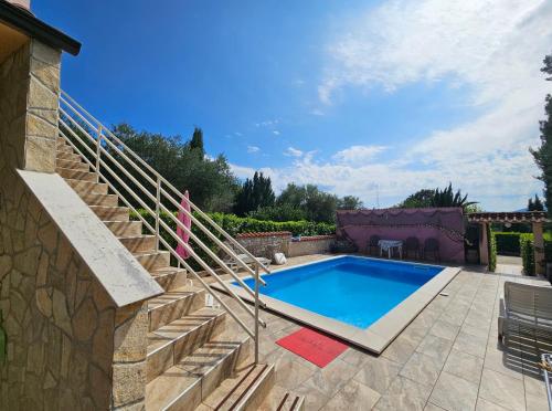Family friendly house with a swimming pool Ljutici, Krk - 23686