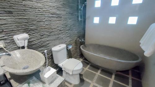 Koupelna v ubytování Puteri Gunung Hotel