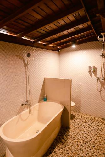 Ένα μπάνιο στο Sunrise Villa Penida