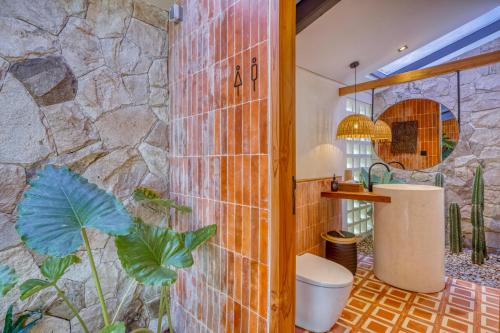 Ένα μπάνιο στο Masuka Loft Hotel