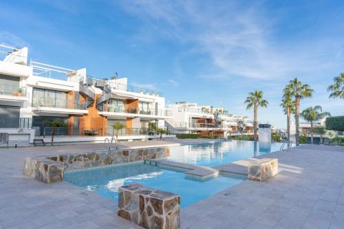 Ceñuela - Lush Haven by United Renters