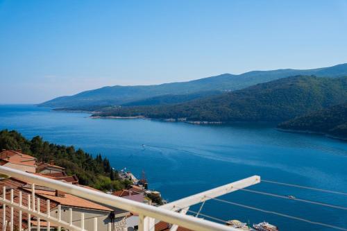 Pretty and comfort, 1BDR app,great sea view,WiFi,41